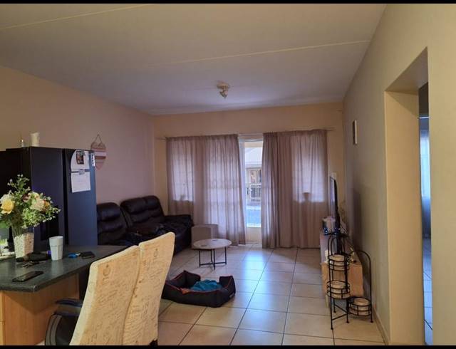 2 BEDROOM PROPERTY TO RENT IN PETERSFIELD